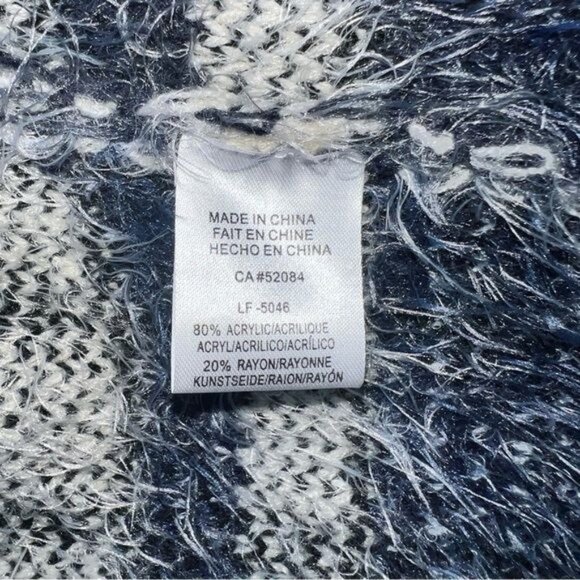 La Fee Verte Womens Plaid Fuzzy Open Front Cardigan Sweater Blue White Size M - Picture 5 of 7